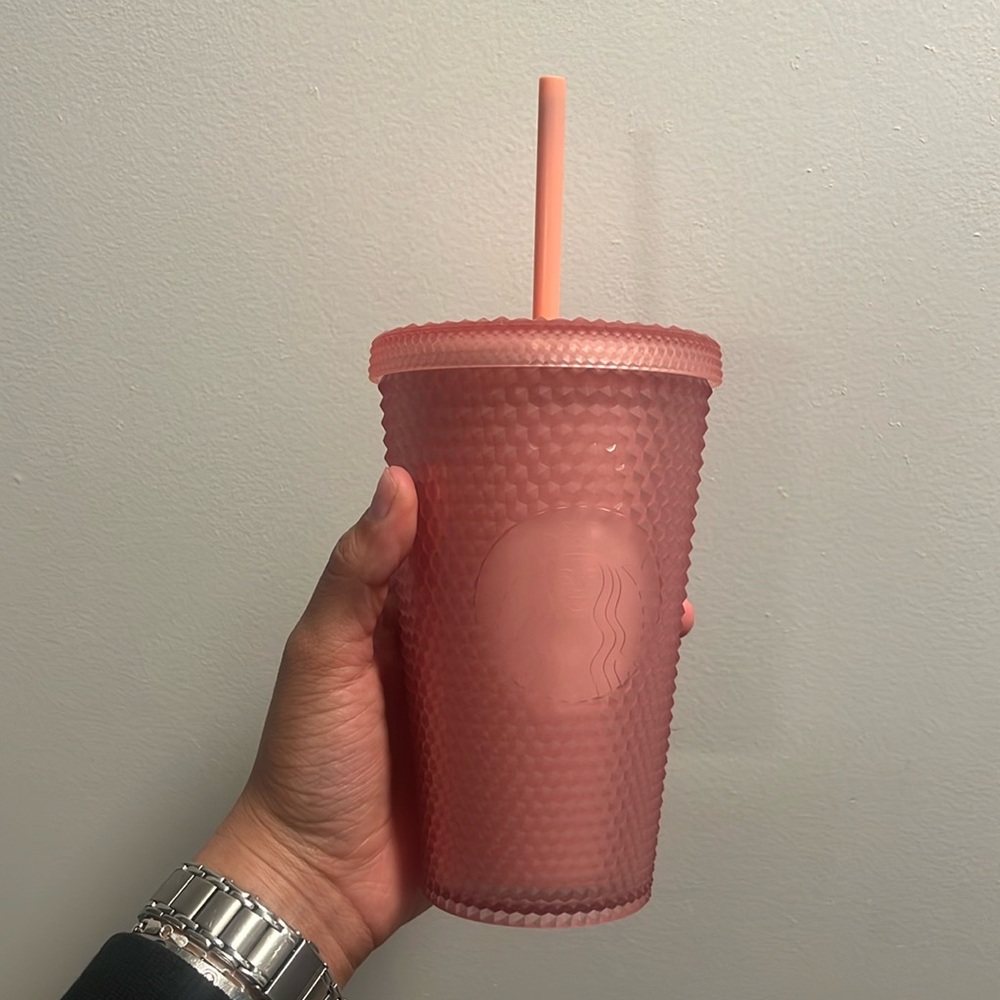 Starbucks Tumbler soft touch studded small cup.
Never used. Original straw.